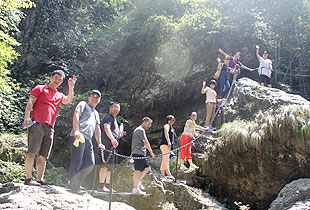 溫馨綠韻山莊，悠然茶馬古道——綠之韻集團(tuán)中高層管理干部益陽安化溯源之旅
